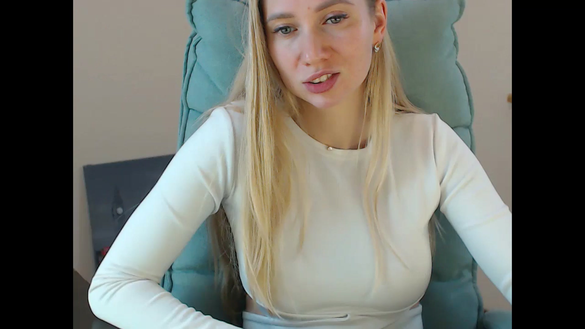 Miss_Sylvia video thumbnail