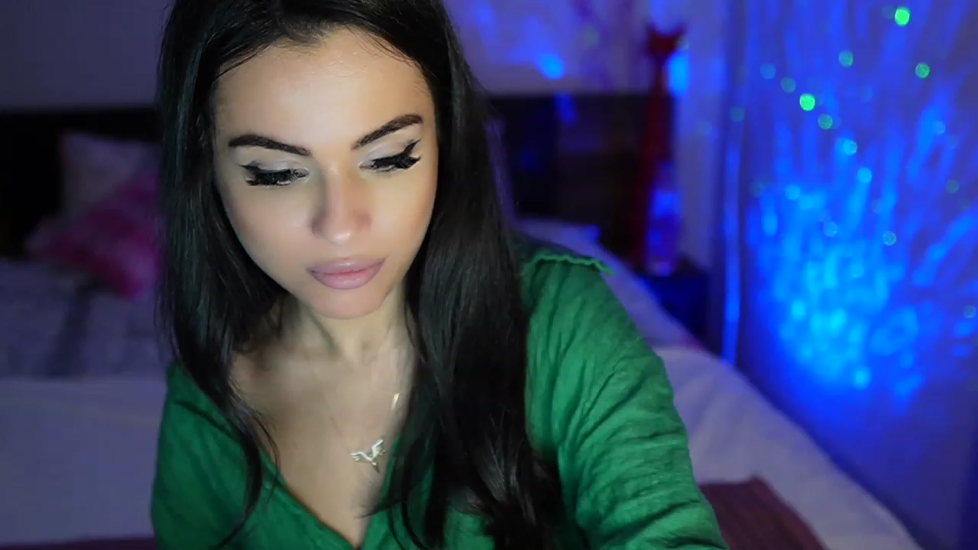 TinyAndrea video thumbnail