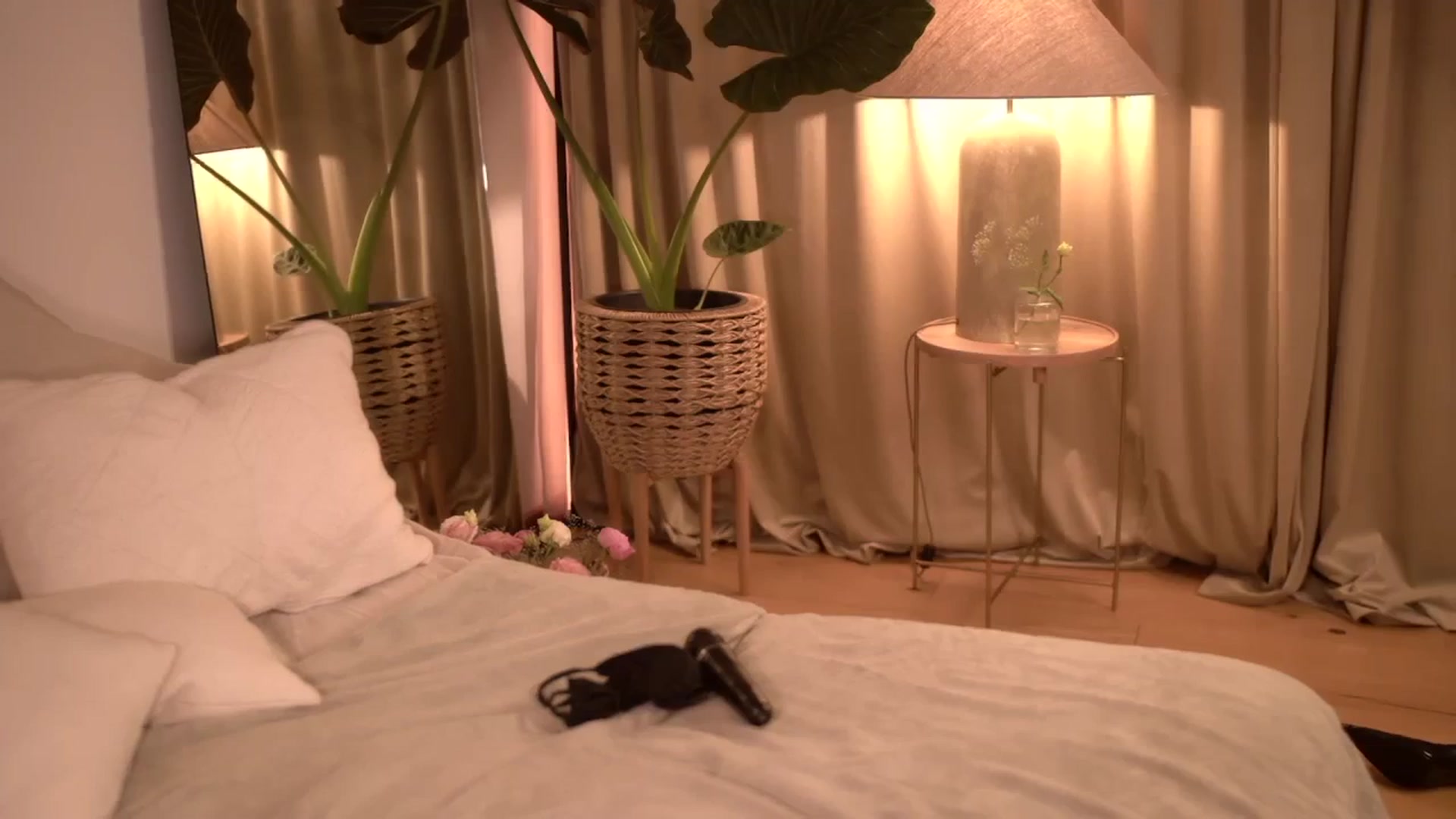 Nadiabliss video thumbnail