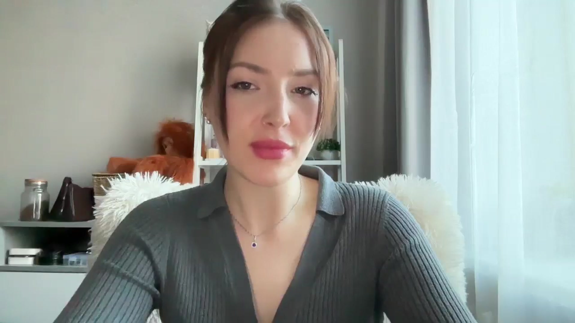 Di_Pearl video thumbnail