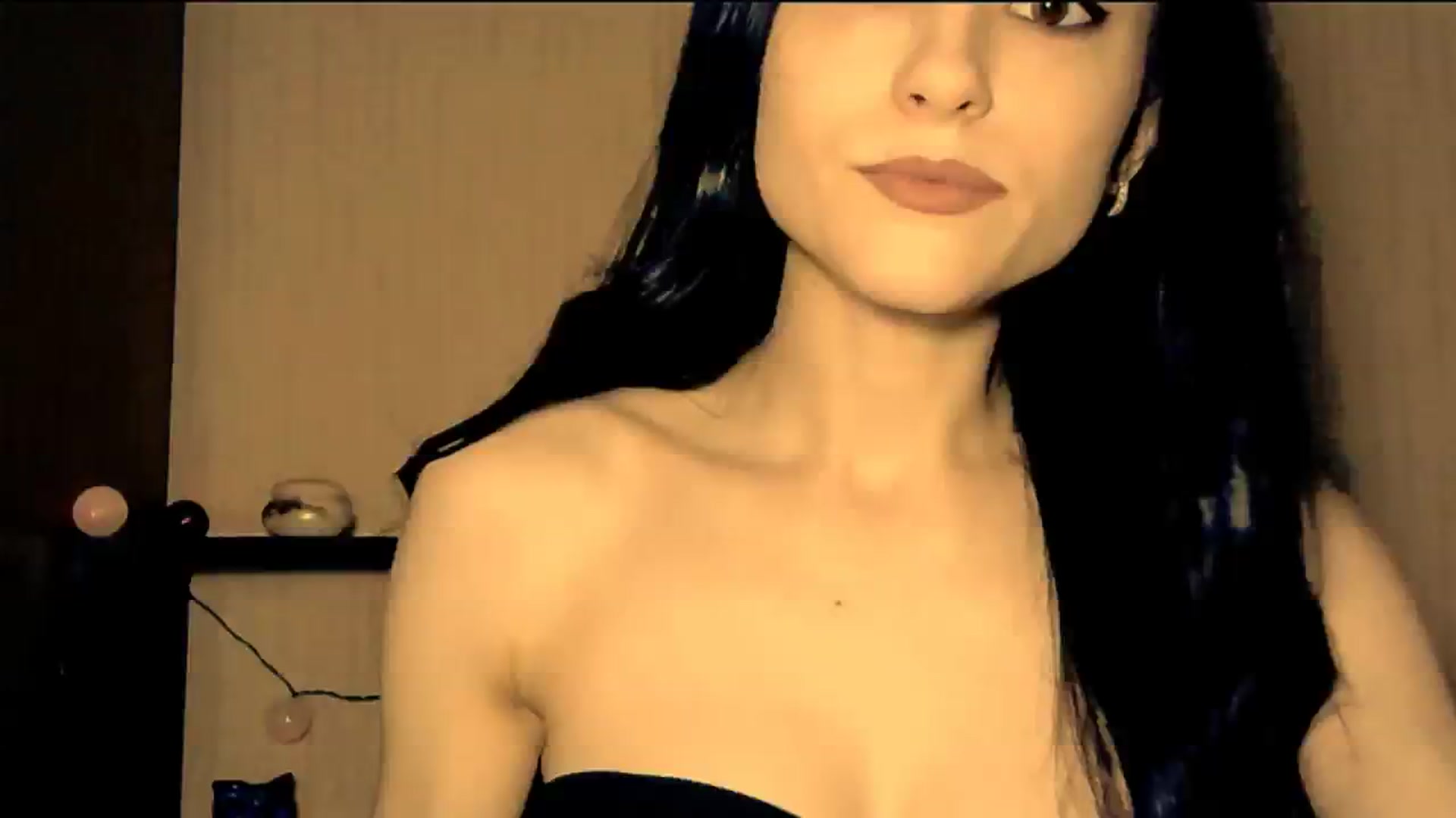 Frioninny video thumbnail