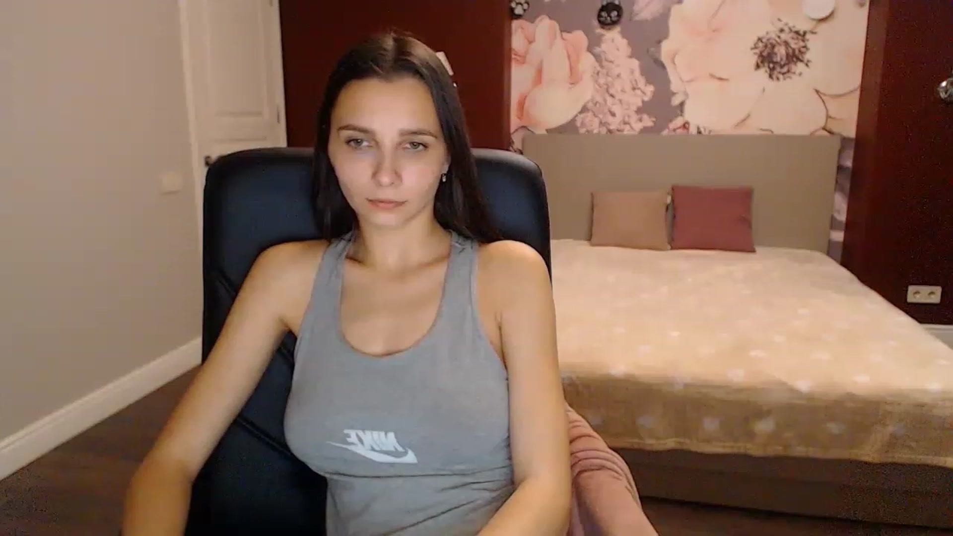 Karina_Mils video thumbnail