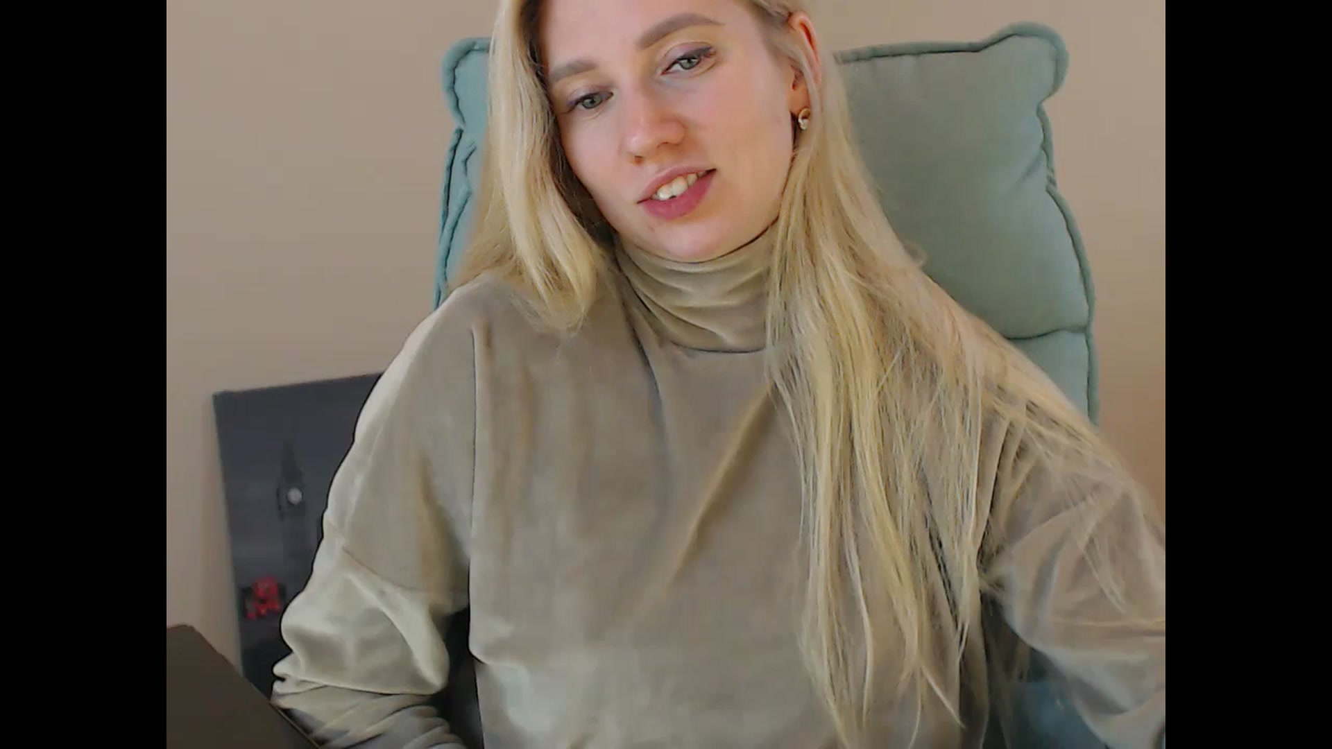 Miss_Sylvia video thumbnail
