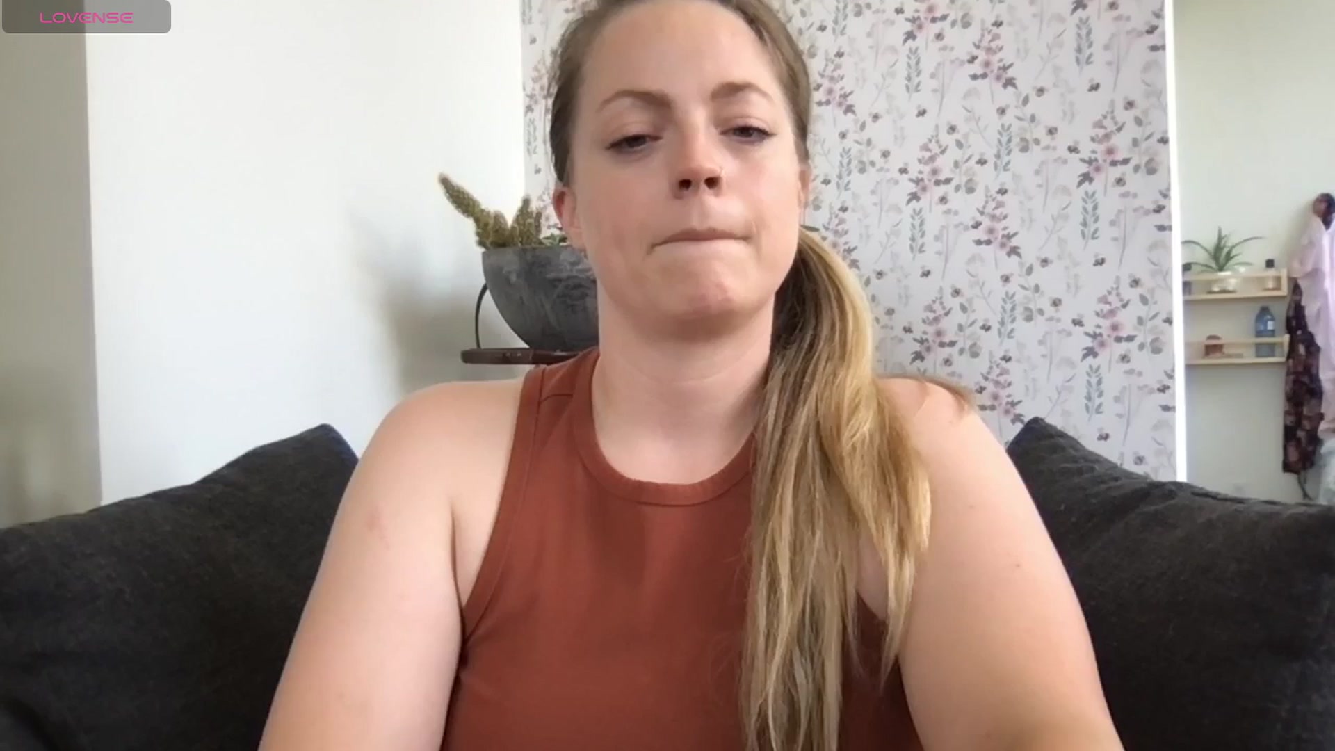 Honeyshaker video thumbnail