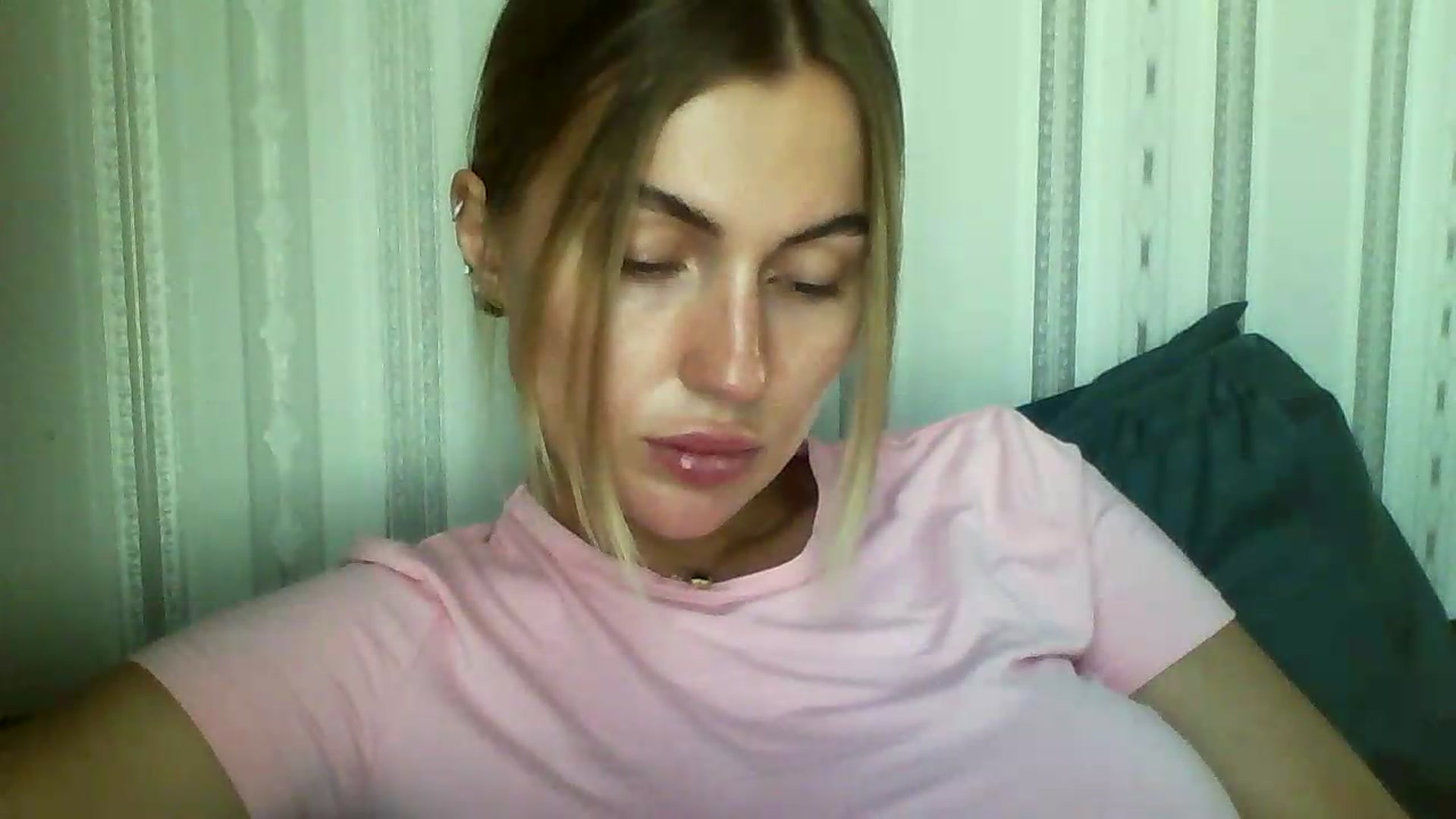 SofiaSimons video thumbnail
