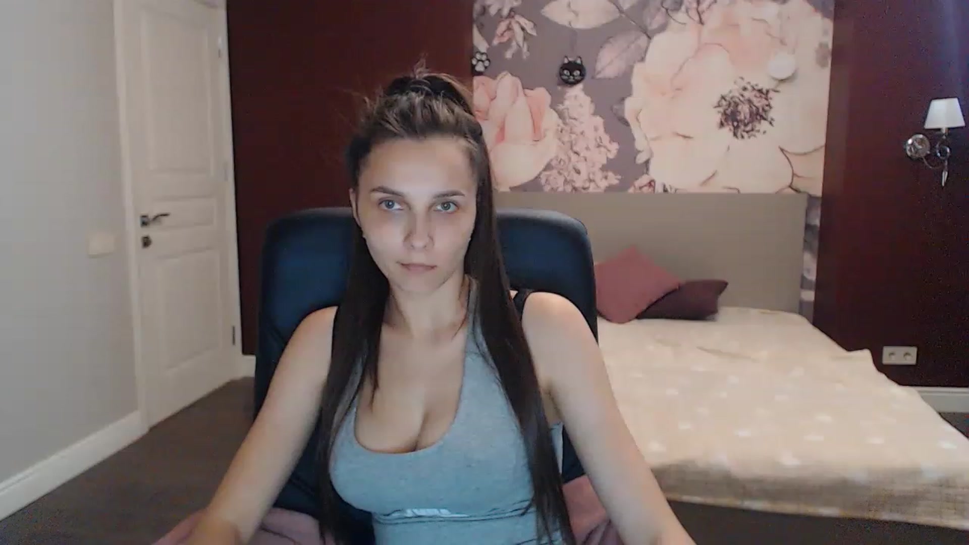 Karina_Mils video thumbnail