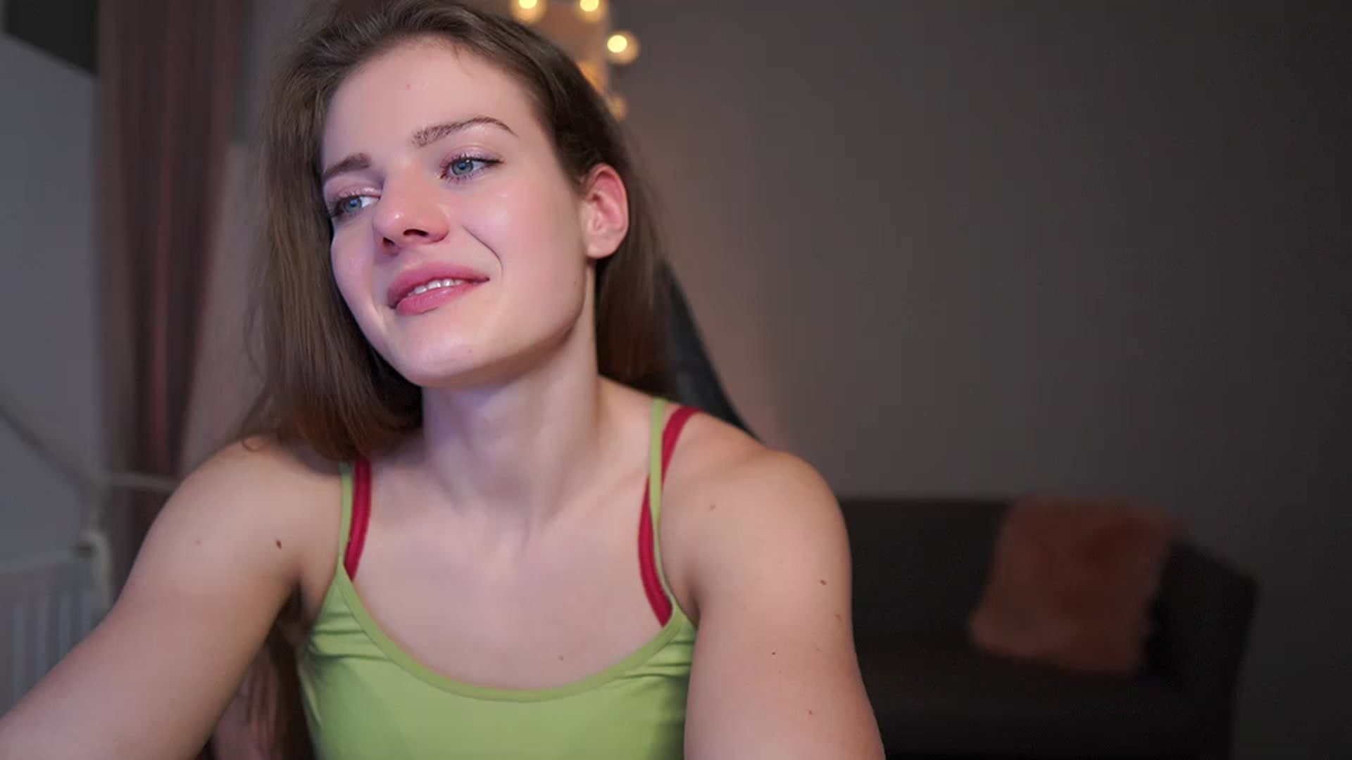 Elly_Malkova_ video thumbnail