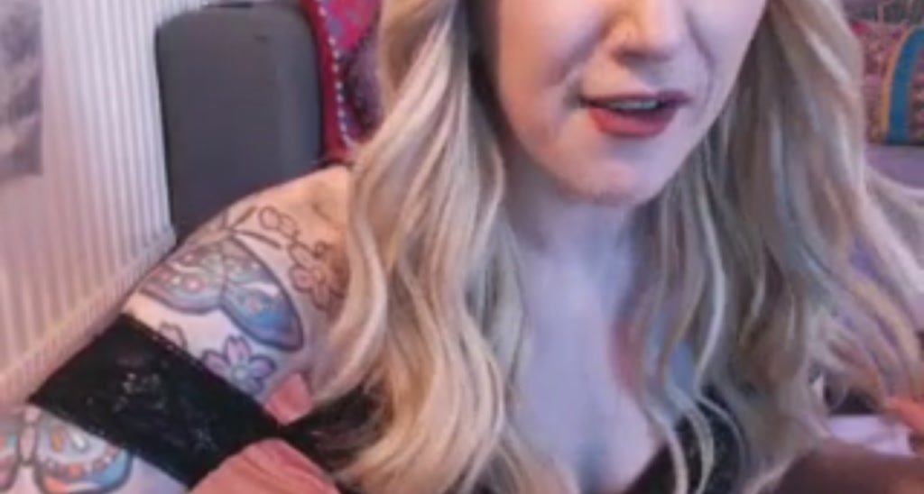 Pixie_Snow video thumbnail