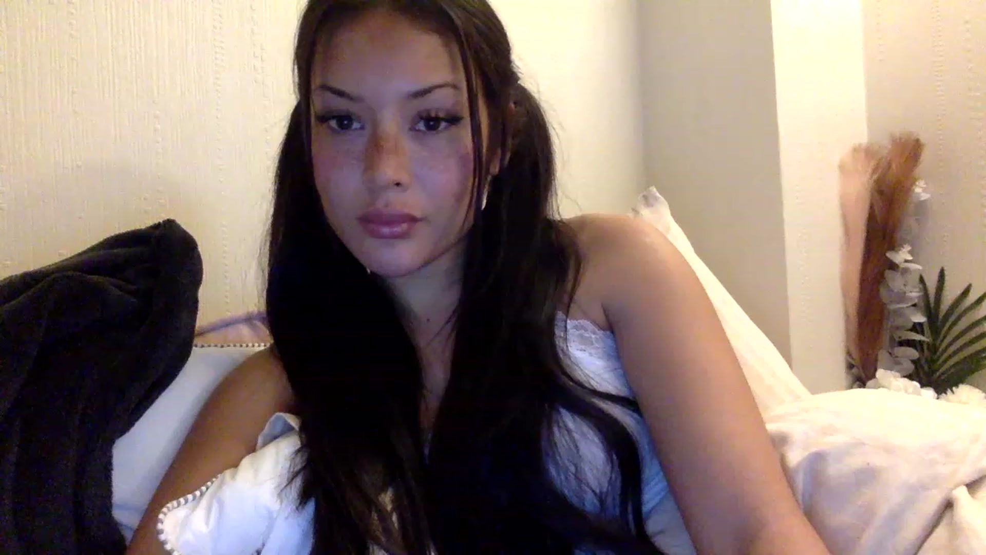 Miss_emiko video thumbnail