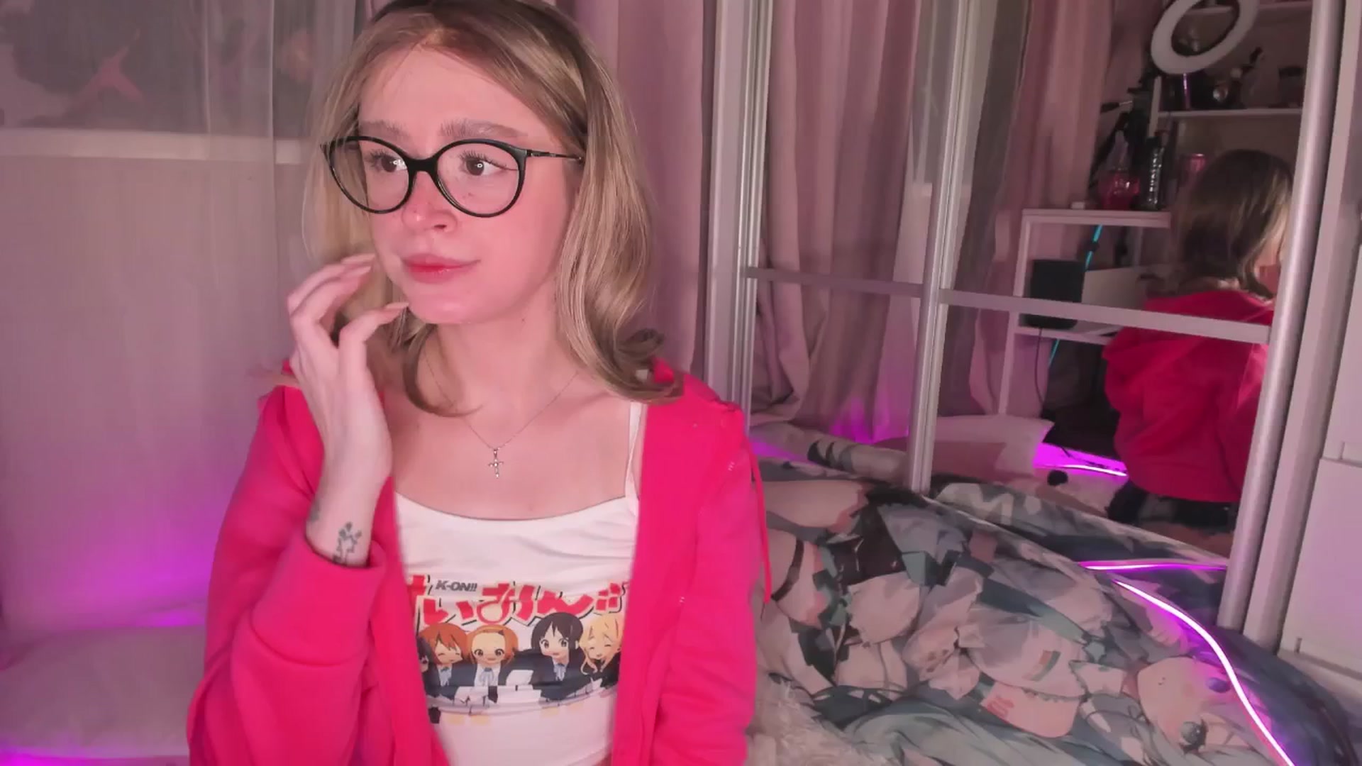 AliceXsweeT video thumbnail