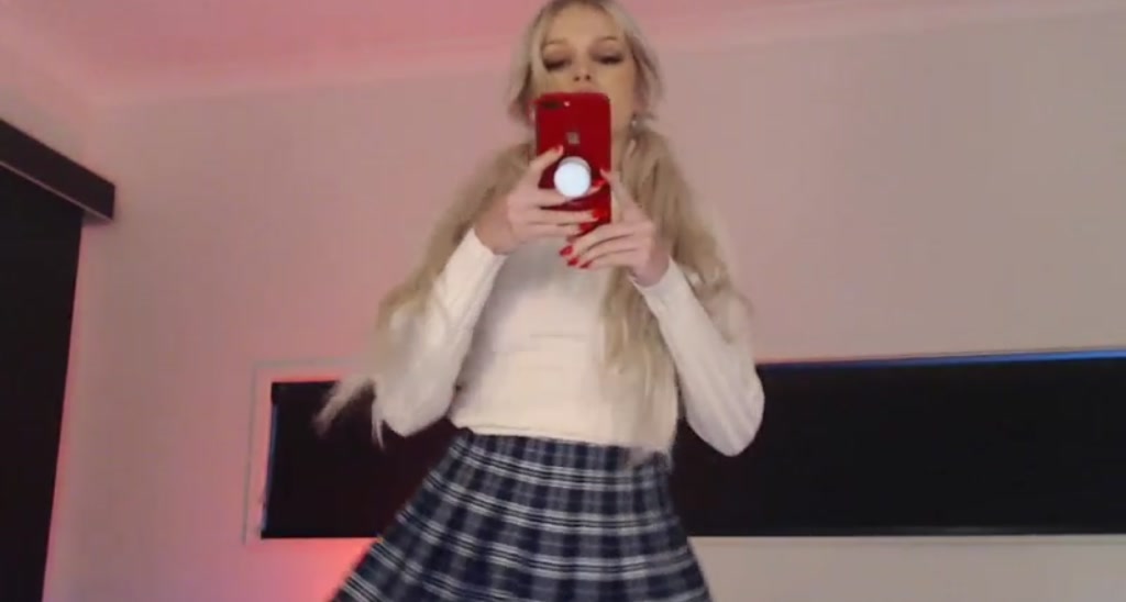 AlicexMaia video thumbnail