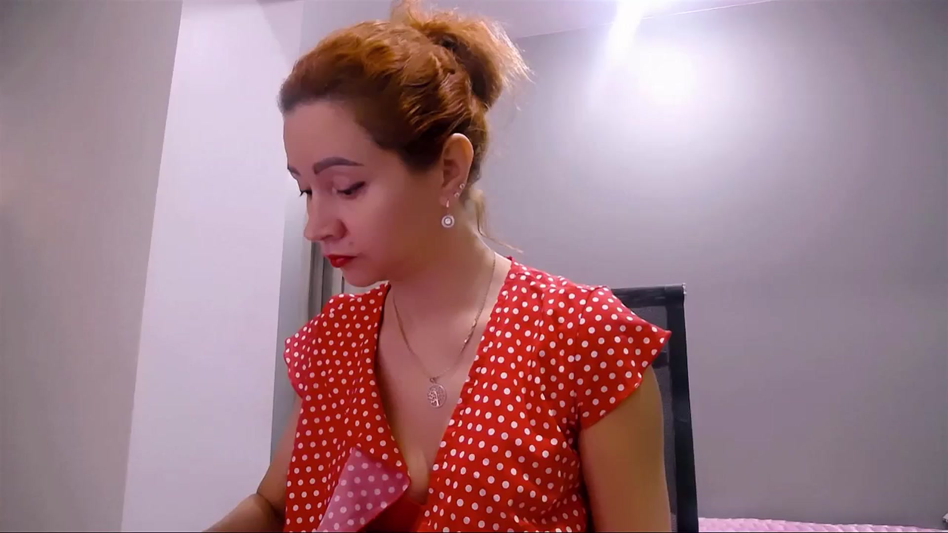 XeniaMilf video thumbnail