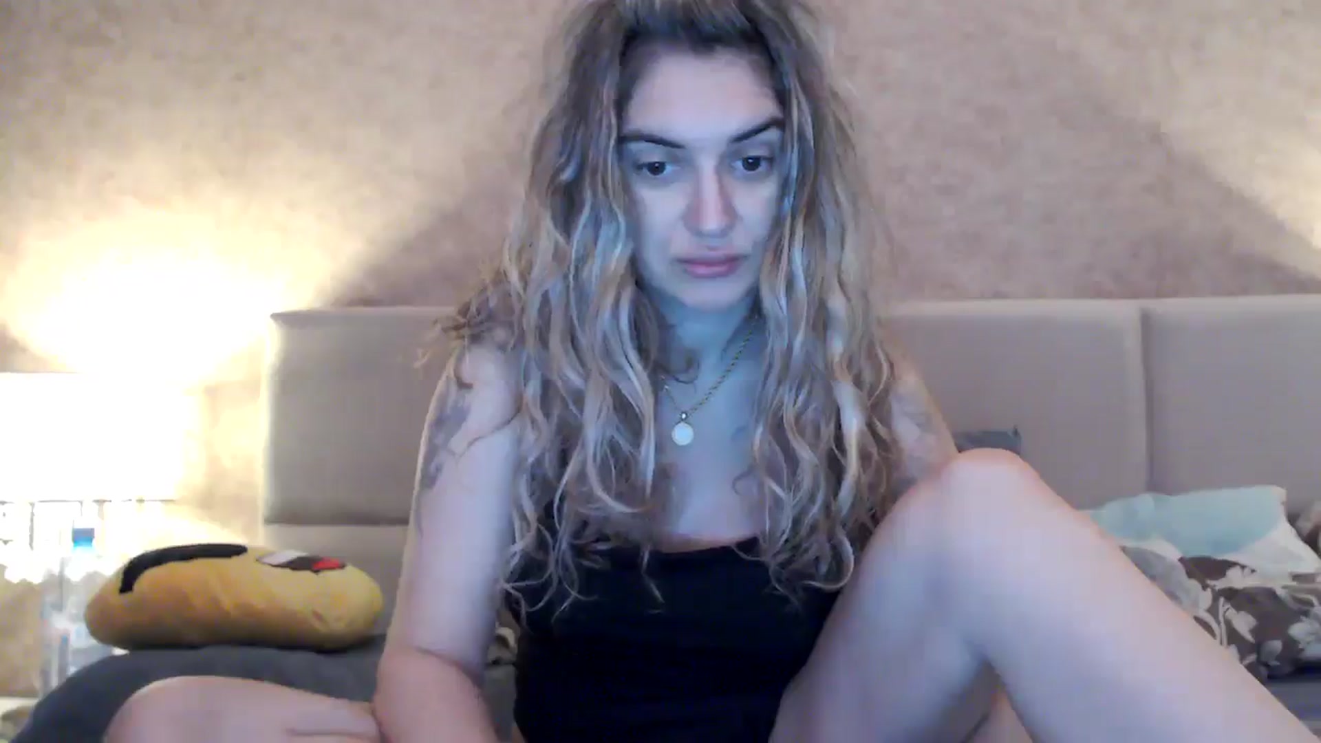 MissDivinna video thumbnail