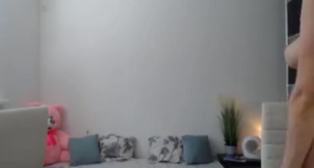 UrSUPERgrl video thumbnail