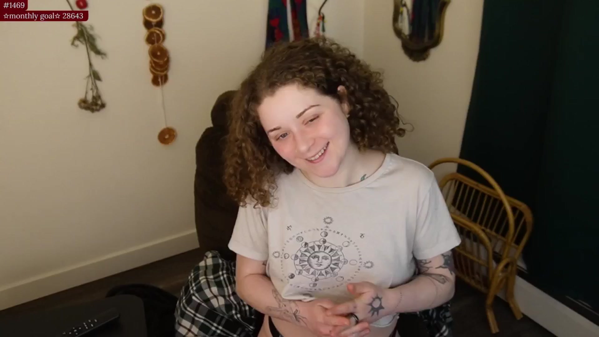 PeachyQueen_ video thumbnail