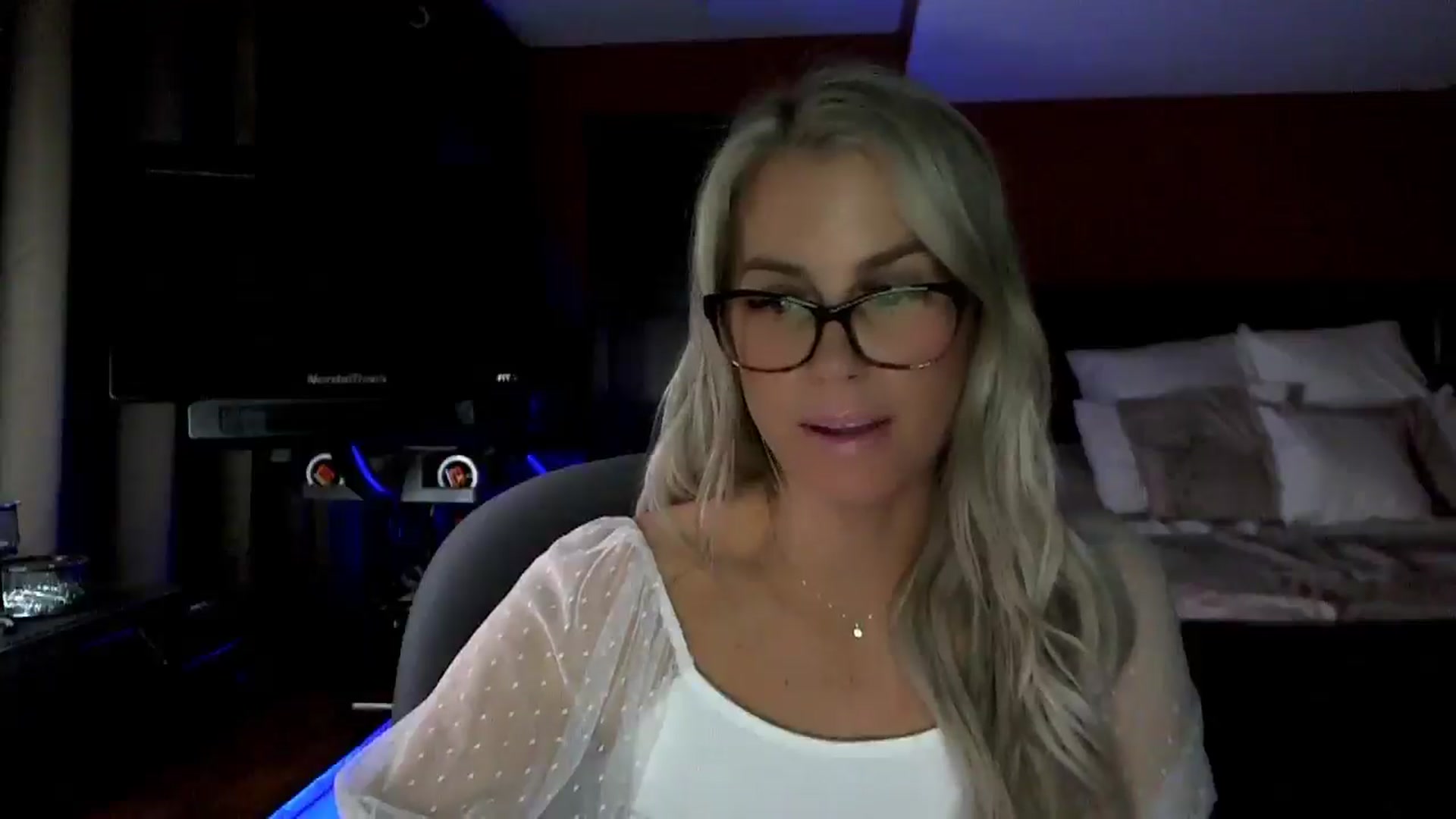 Cora9 video thumbnail