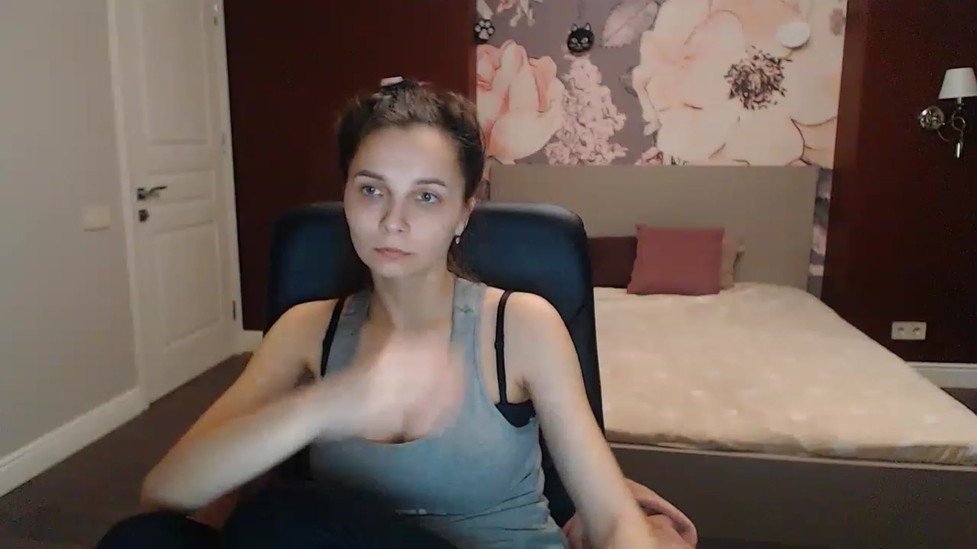 Karina_Mils video thumbnail