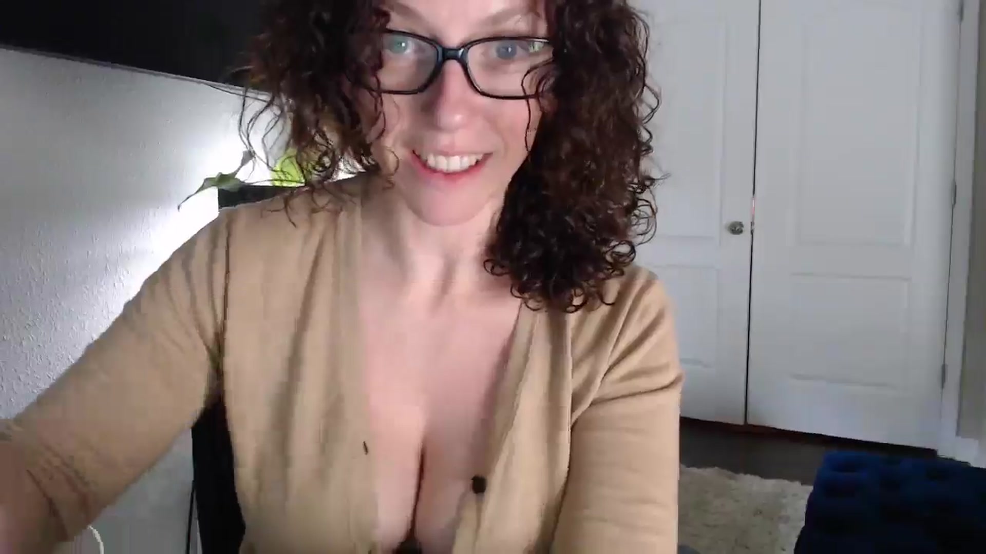 Sarah_Stark video thumbnail