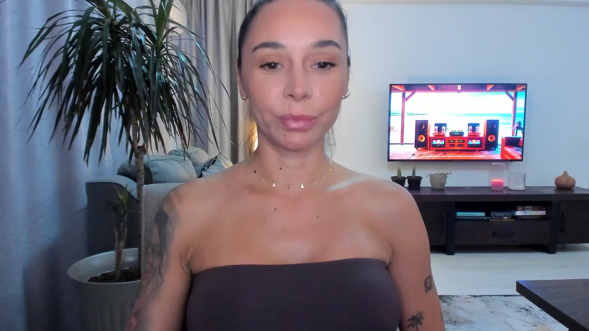 beatricebae video thumbnail