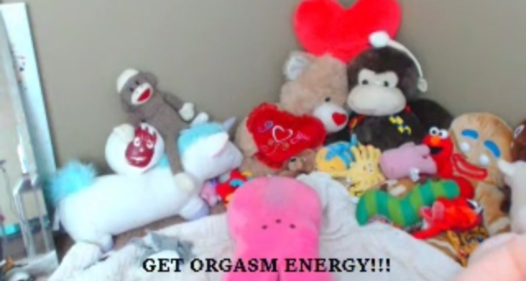 ReniBuni video thumbnail