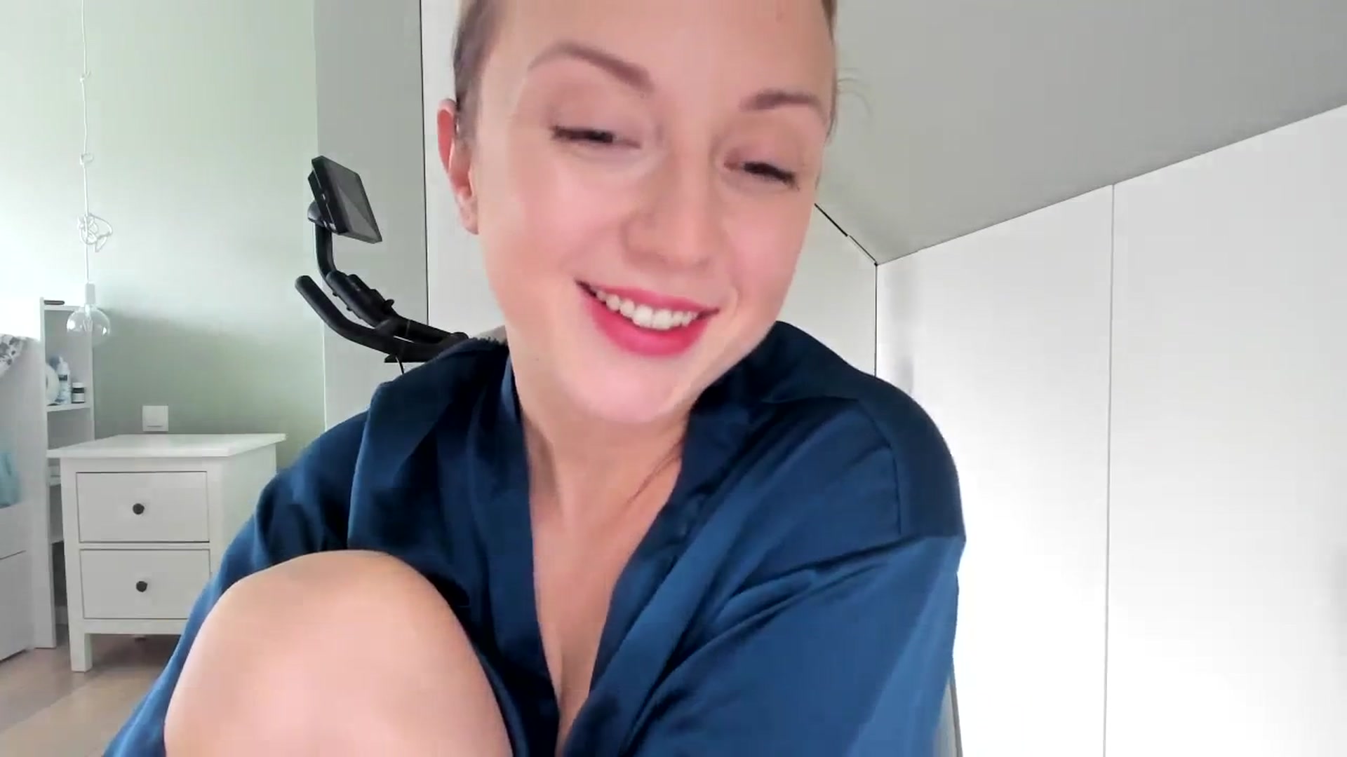 AliceSmiley video thumbnail
