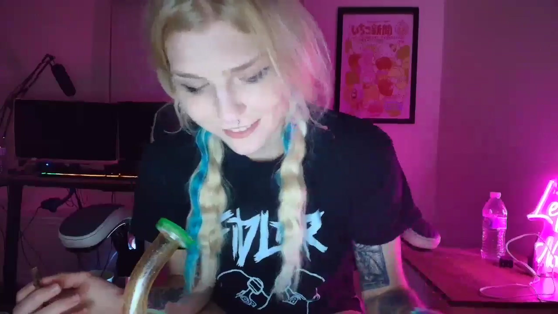 DuckChan0 video thumbnail