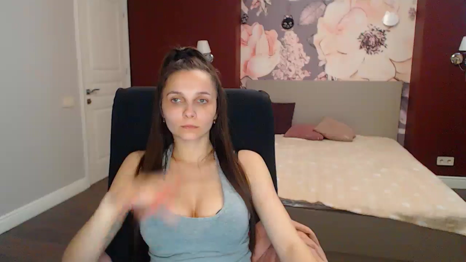 Karina_Mils video thumbnail
