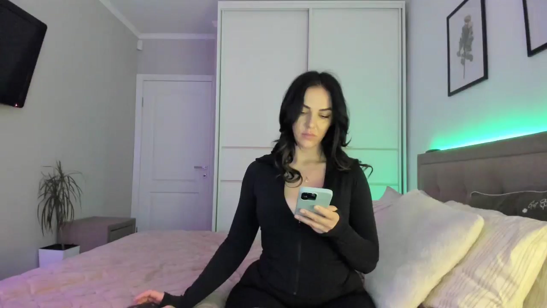 MissNelly_ video thumbnail