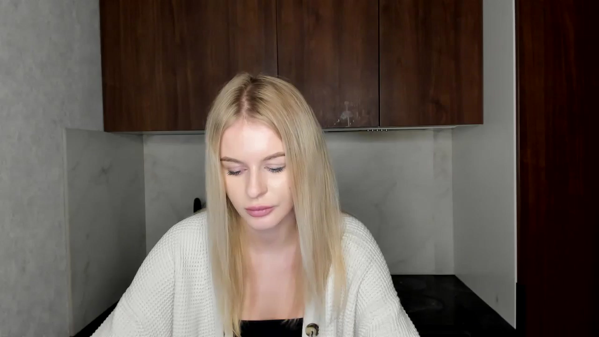 MillyKisss video thumbnail