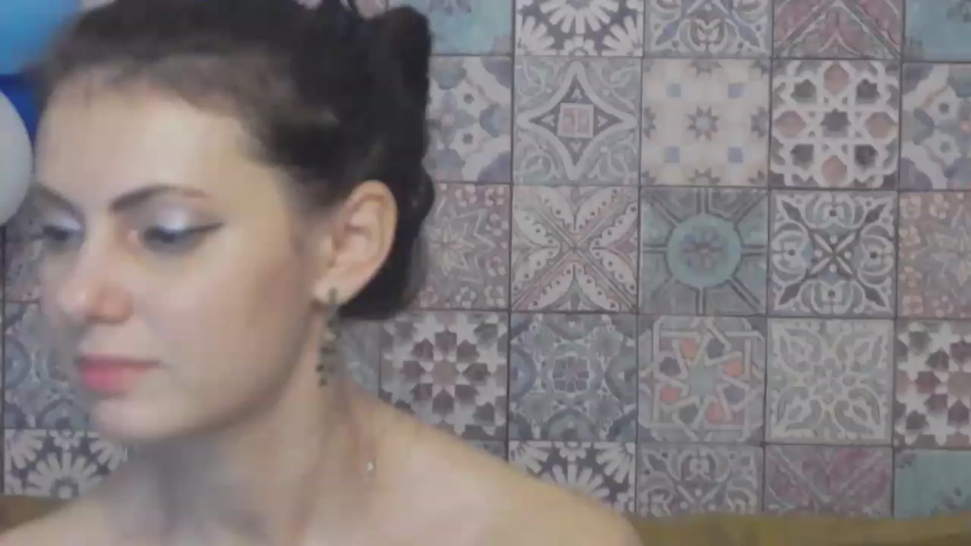 MissAracely video thumbnail