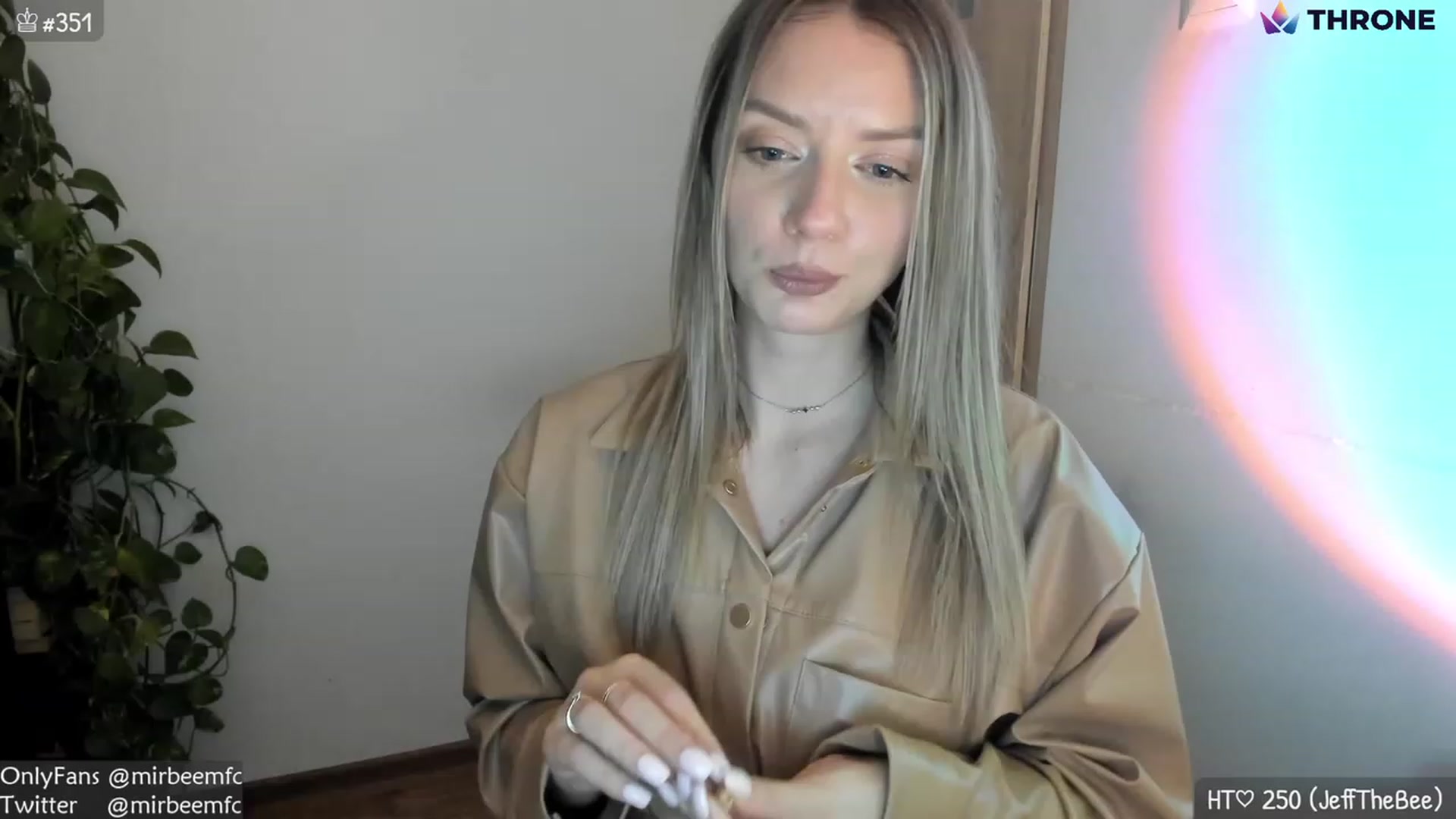 MirBee video thumbnail
