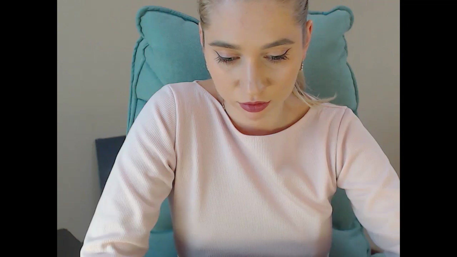 Miss_Sylvia video thumbnail