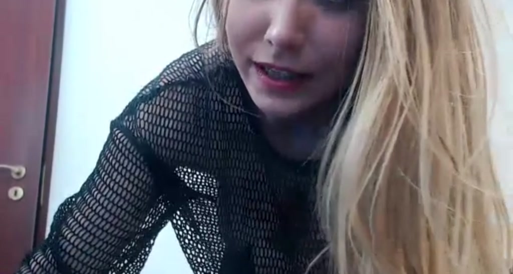 NellieCute video thumbnail