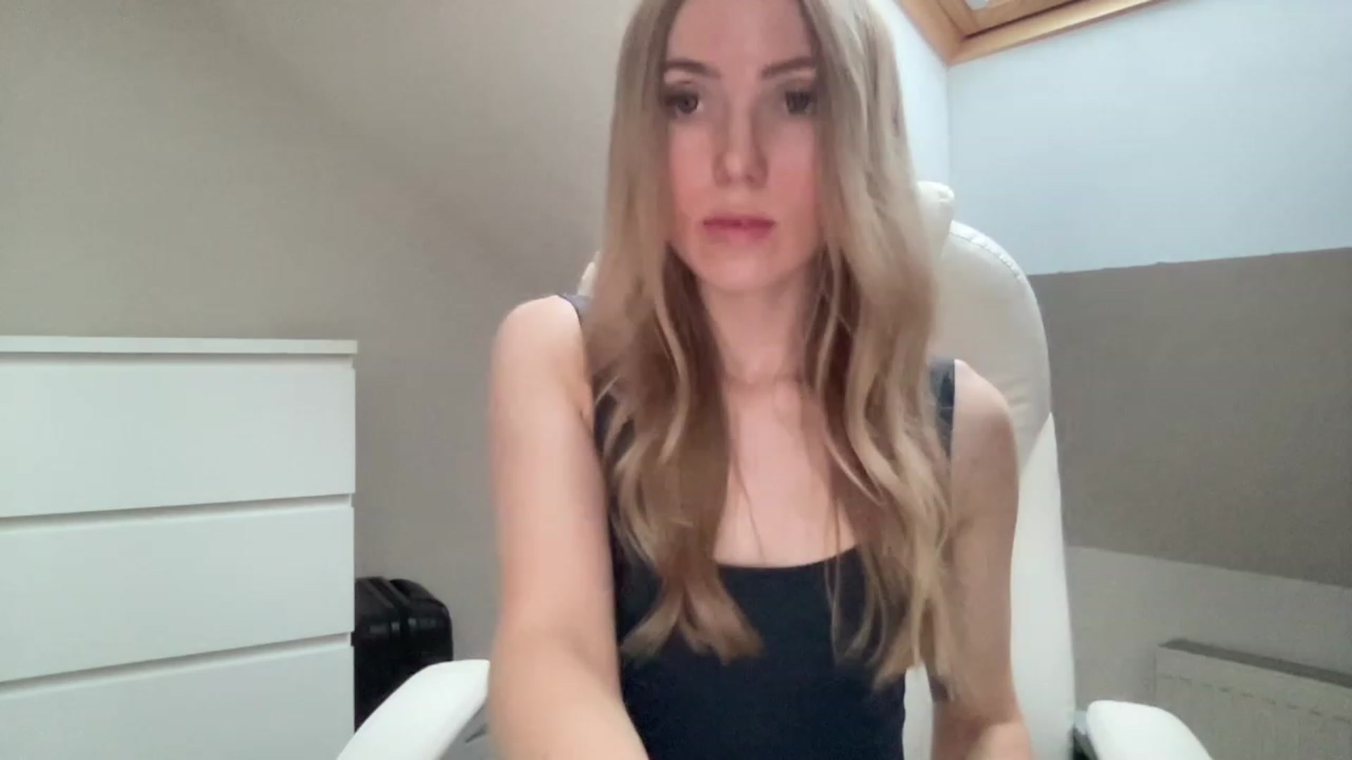 MagicElfie video thumbnail