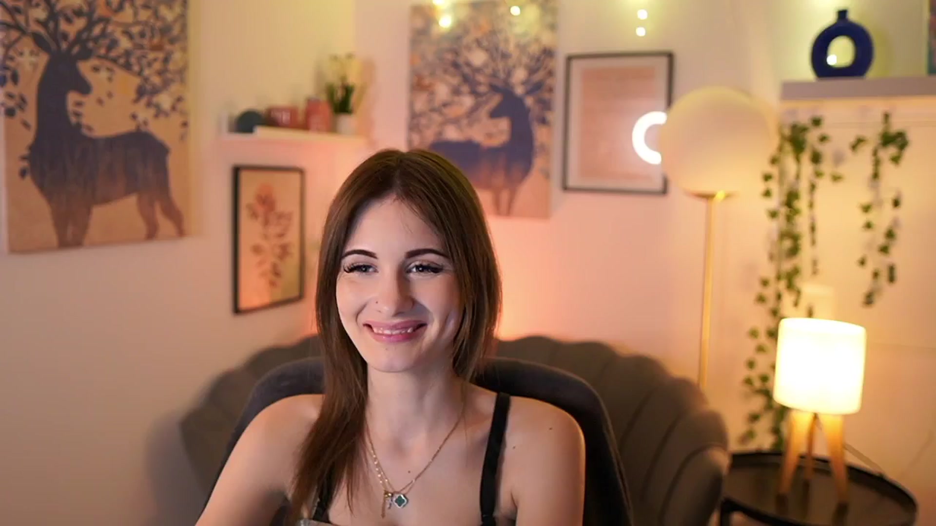 Ellie_Shae video thumbnail