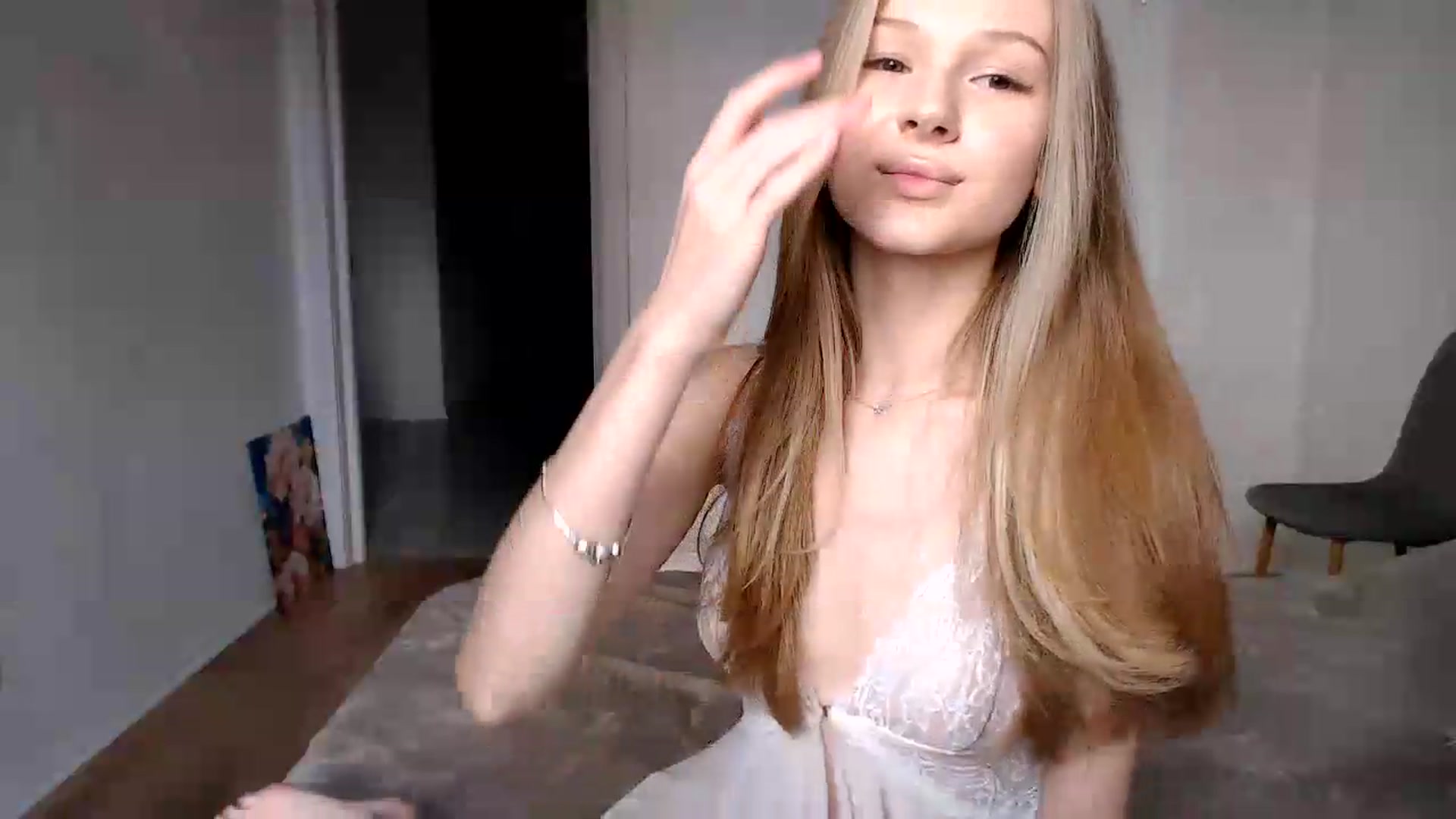 CuteBlonde video thumbnail