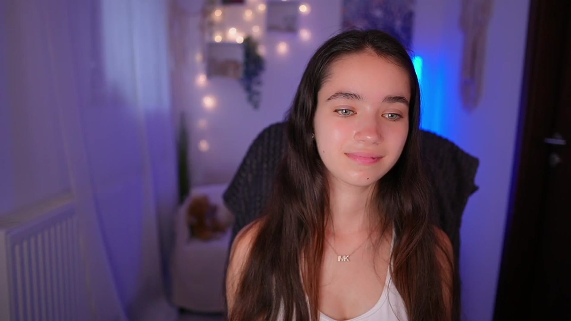 Gia_Paige18 video thumbnail