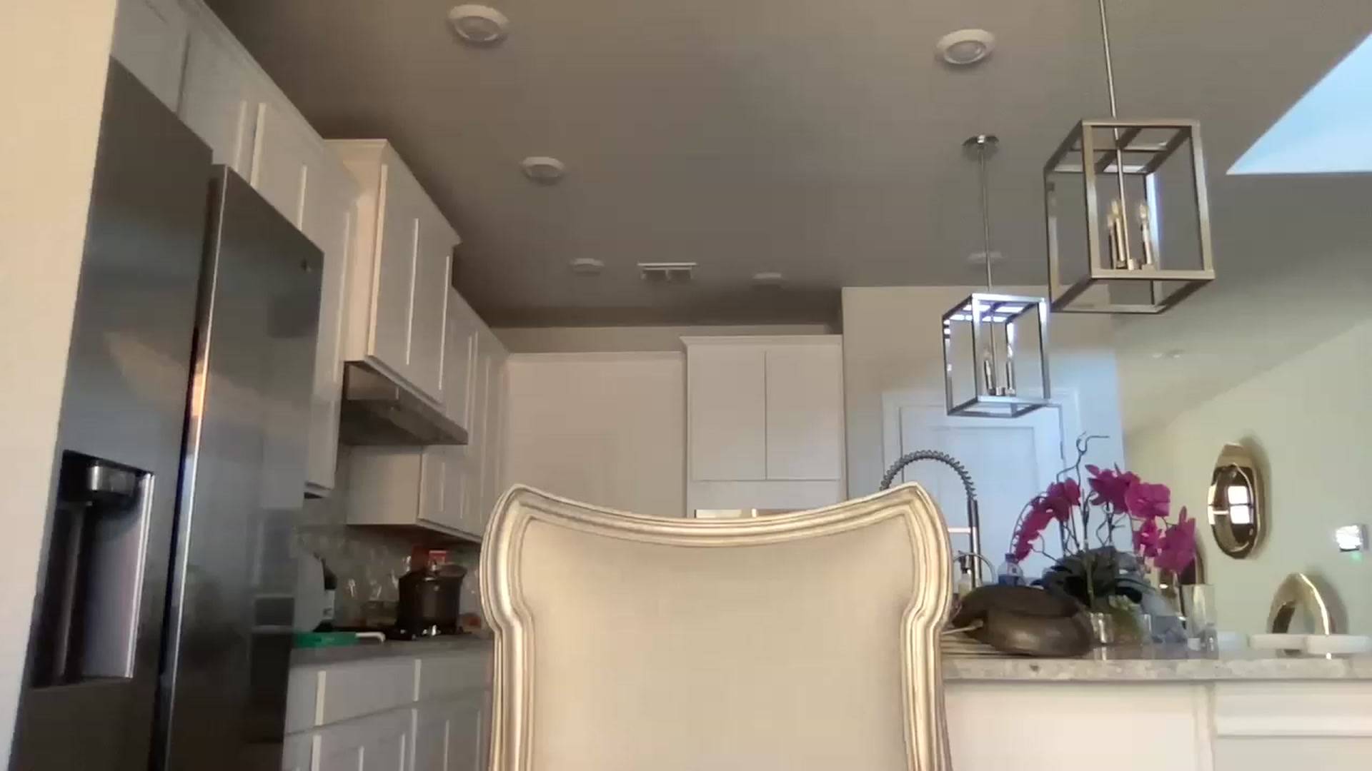 Giaislovely video thumbnail