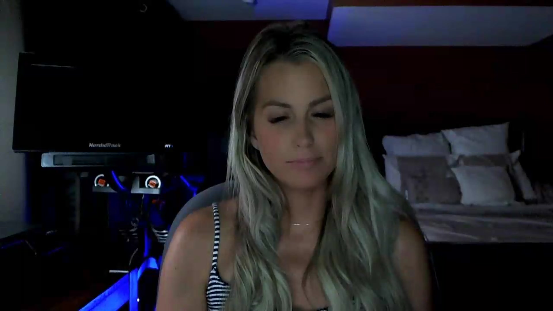Cora9 video thumbnail