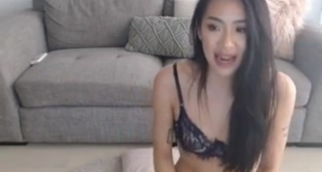Misssilkangel video thumbnail