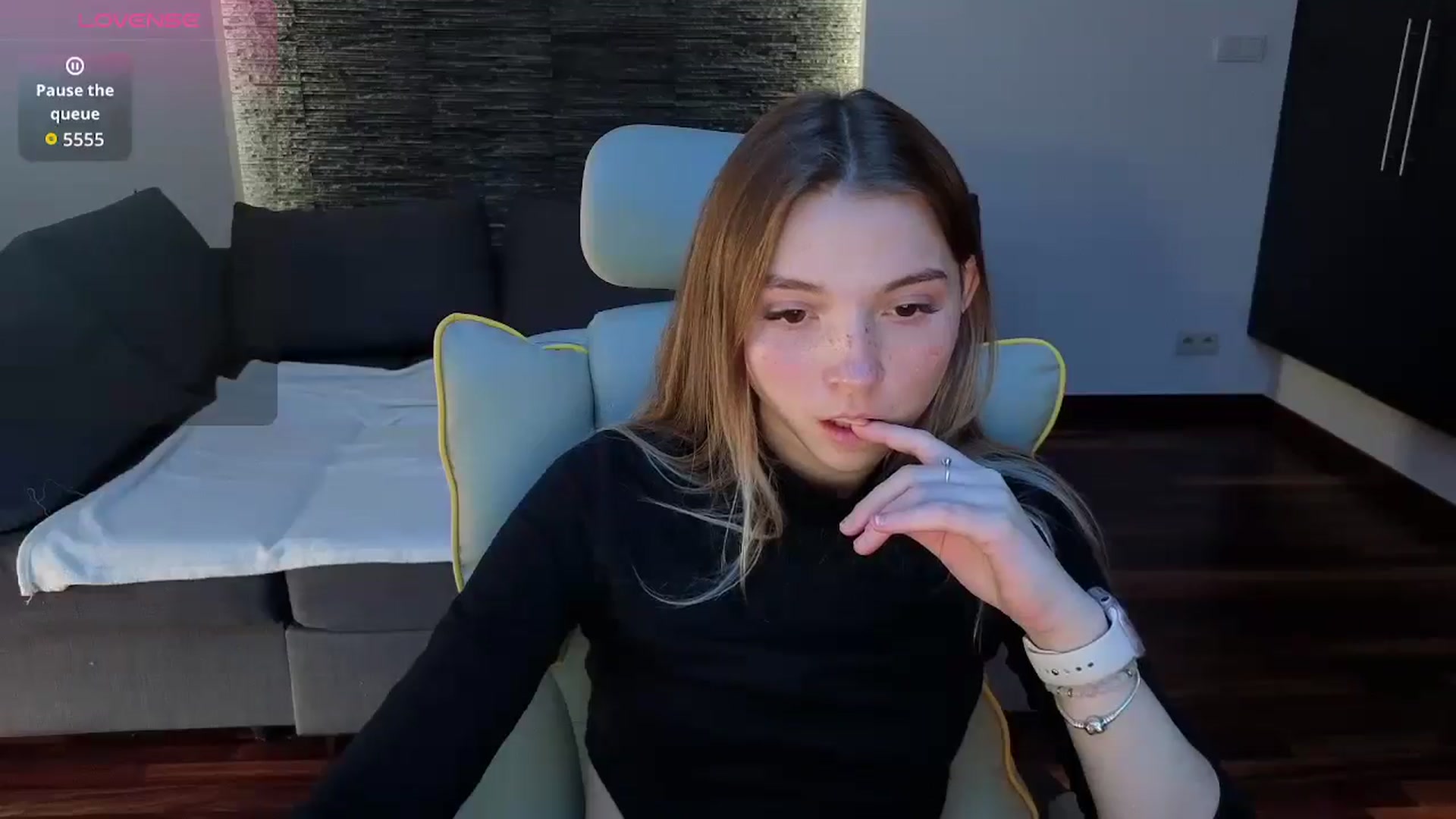 Daisyy video thumbnail