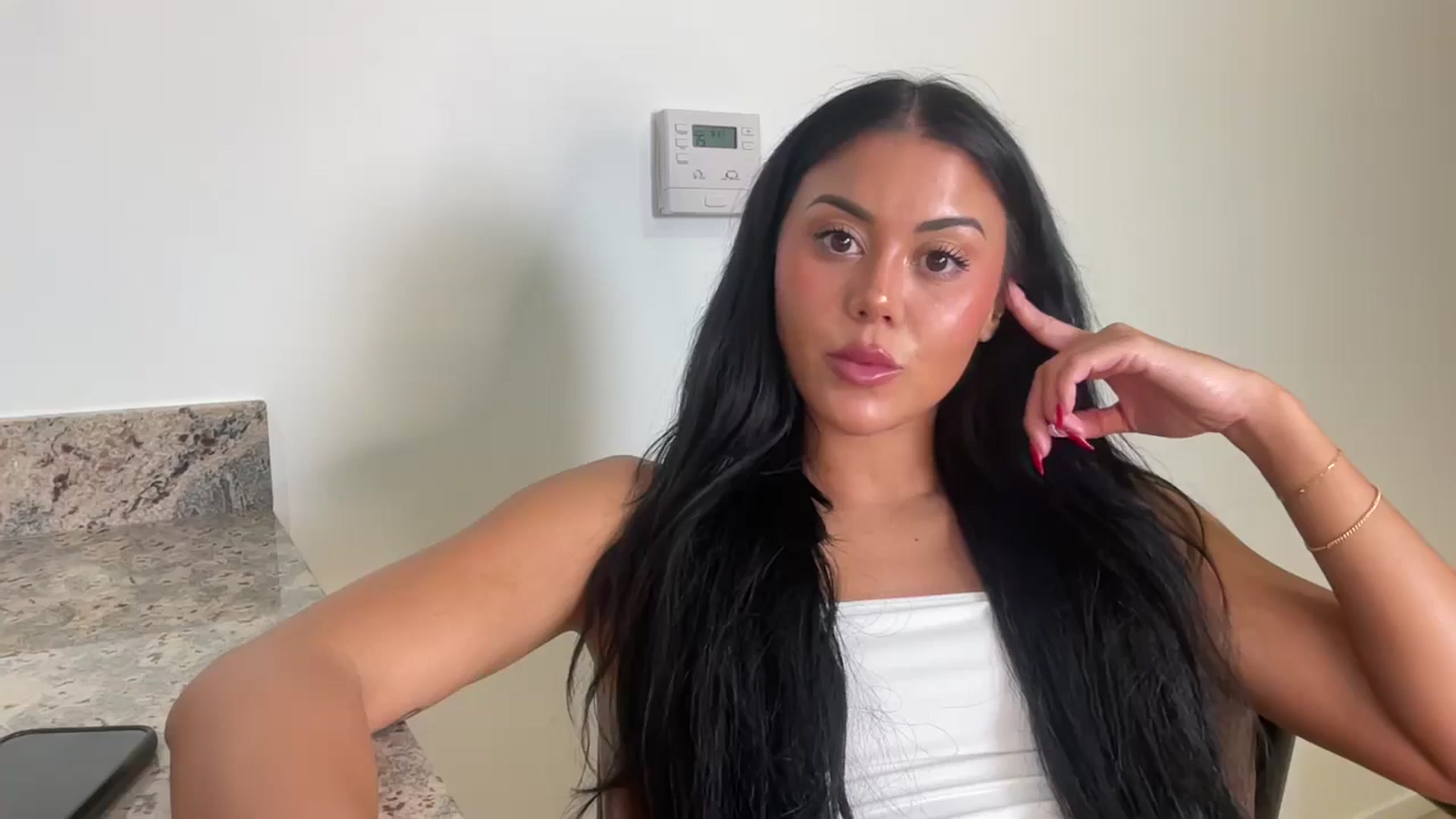 Naomilynn video thumbnail