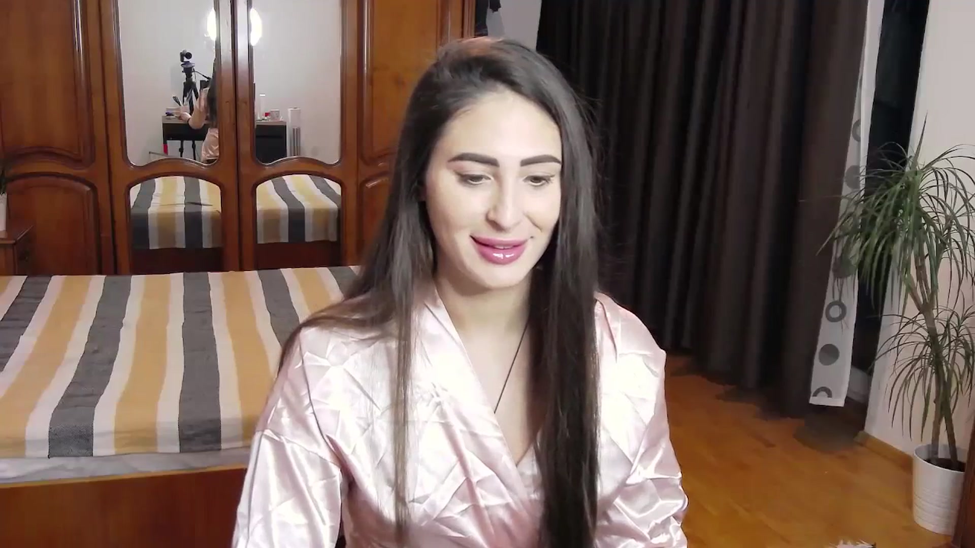 MaraHari video thumbnail