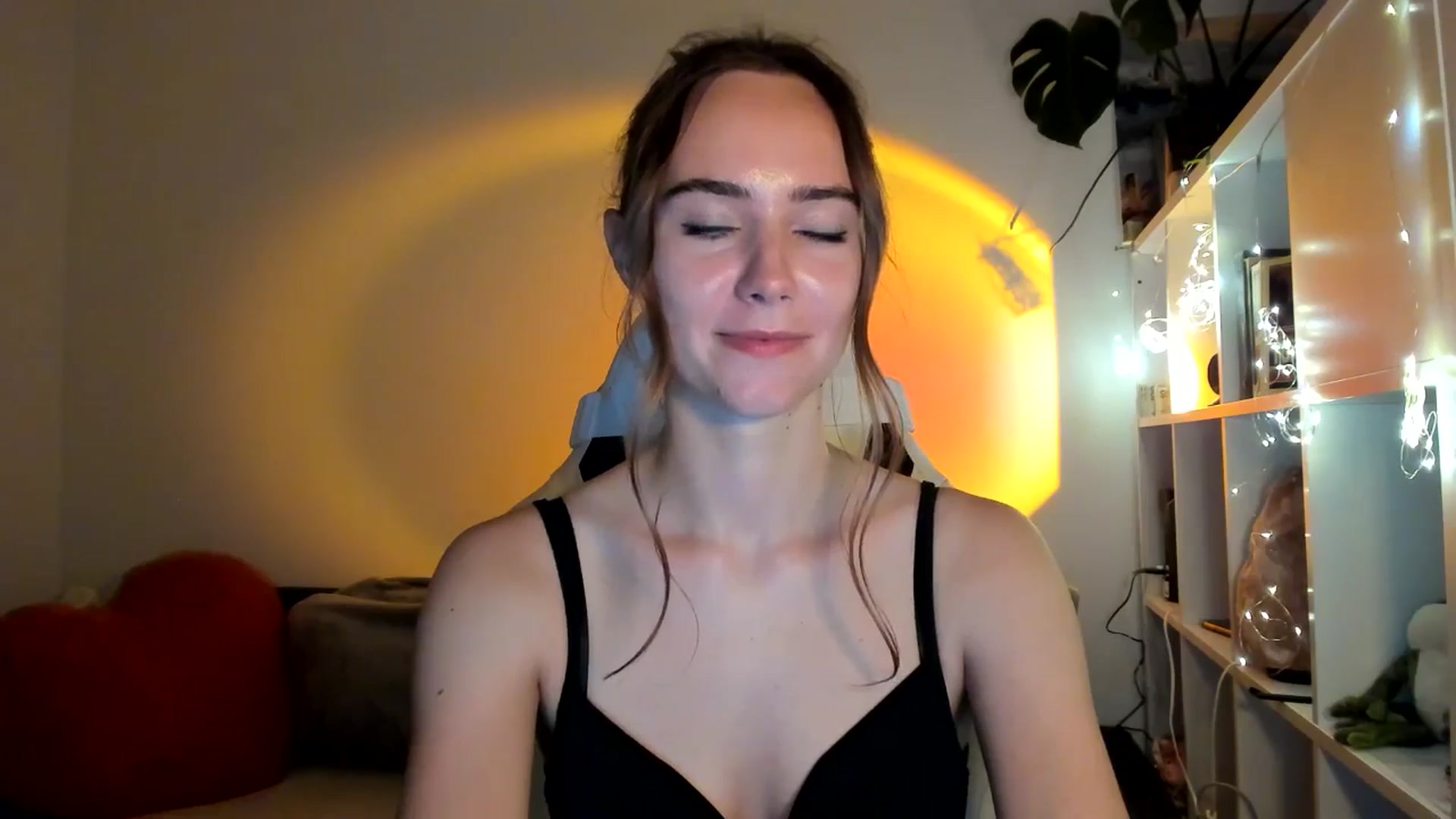 OhAlisa video thumbnail
