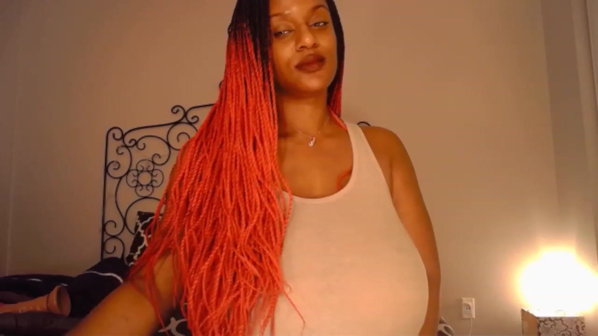 TheIconicGirl video thumbnail
