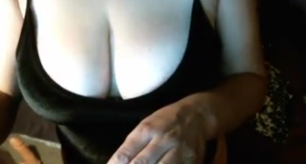 OliviaXORose video thumbnail
