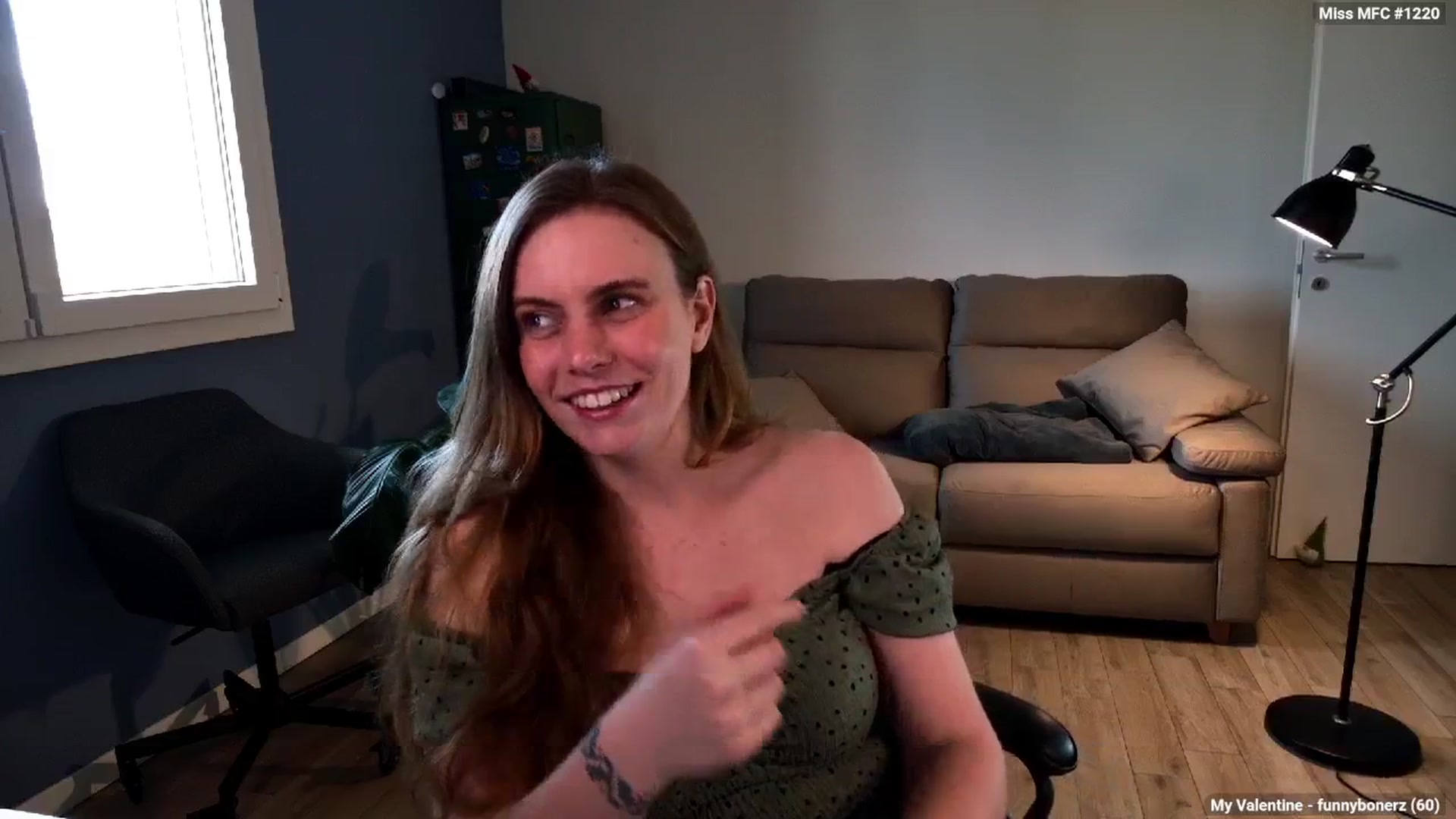 Personage video thumbnail