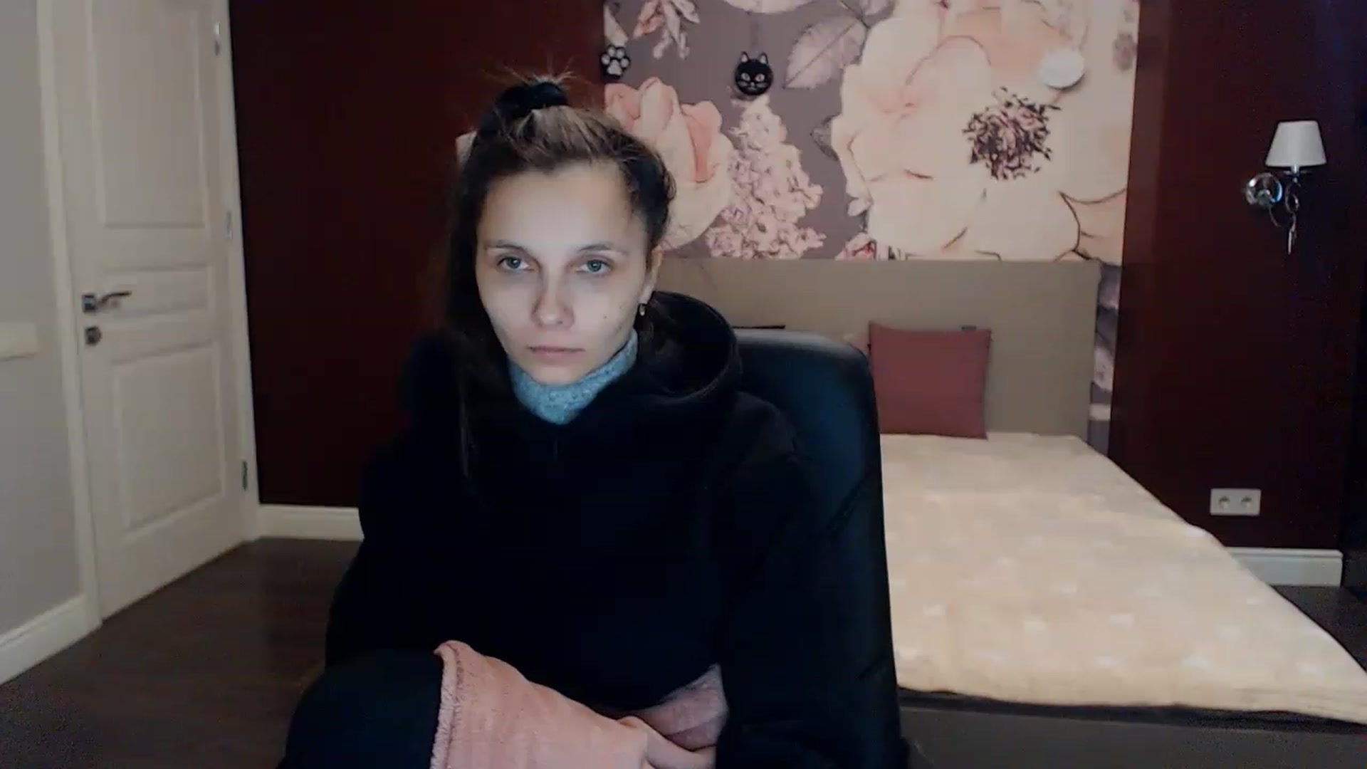 Karina_Mils video thumbnail
