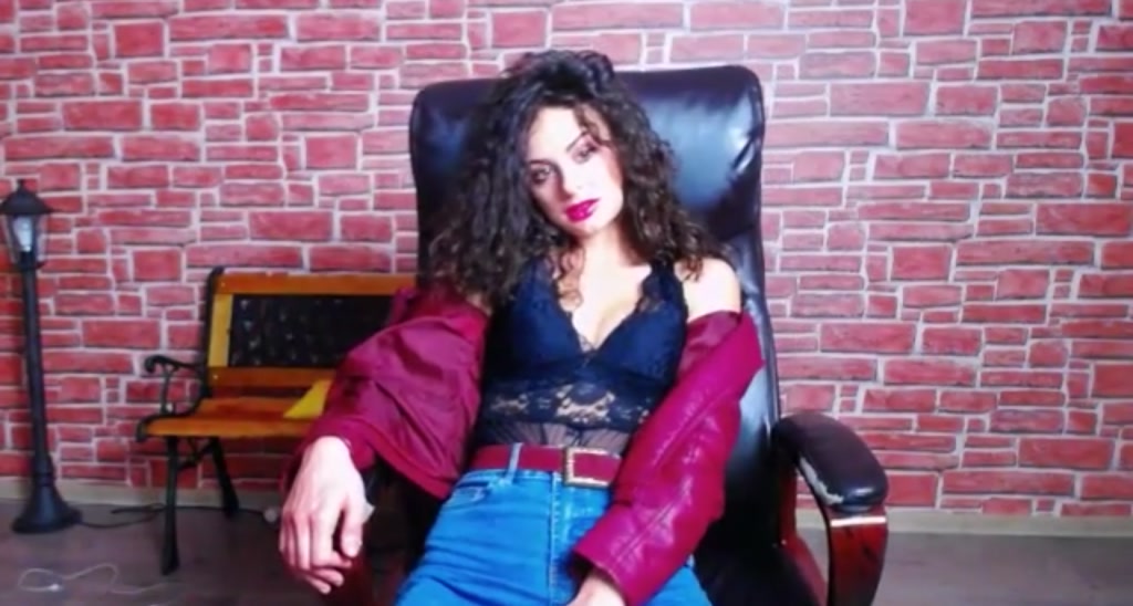 Elisabeeth video thumbnail