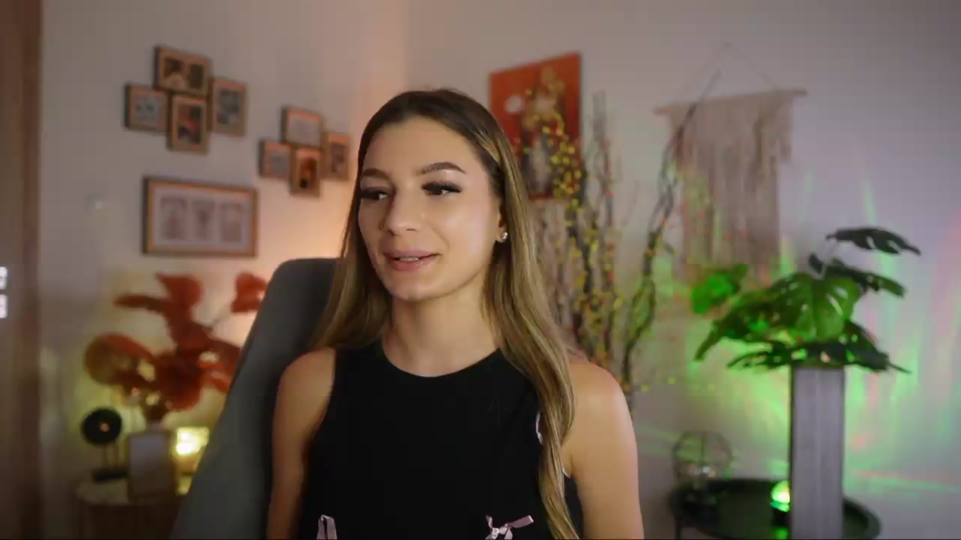 Anna_Brie video thumbnail
